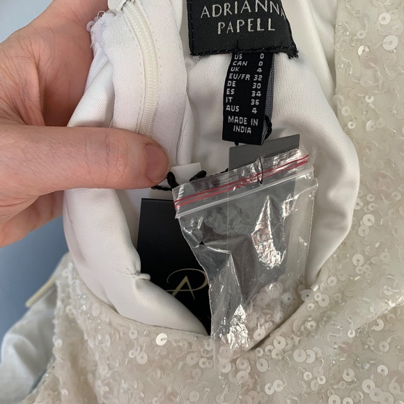 *Moving Sale* BNWT Adrianna Papell Ivory Sequin Dress - Picture 7 of 7